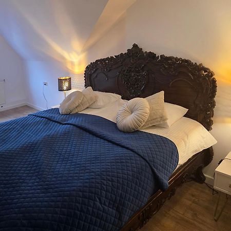 Hotel Kurpia Arte Nowogród Esterno foto