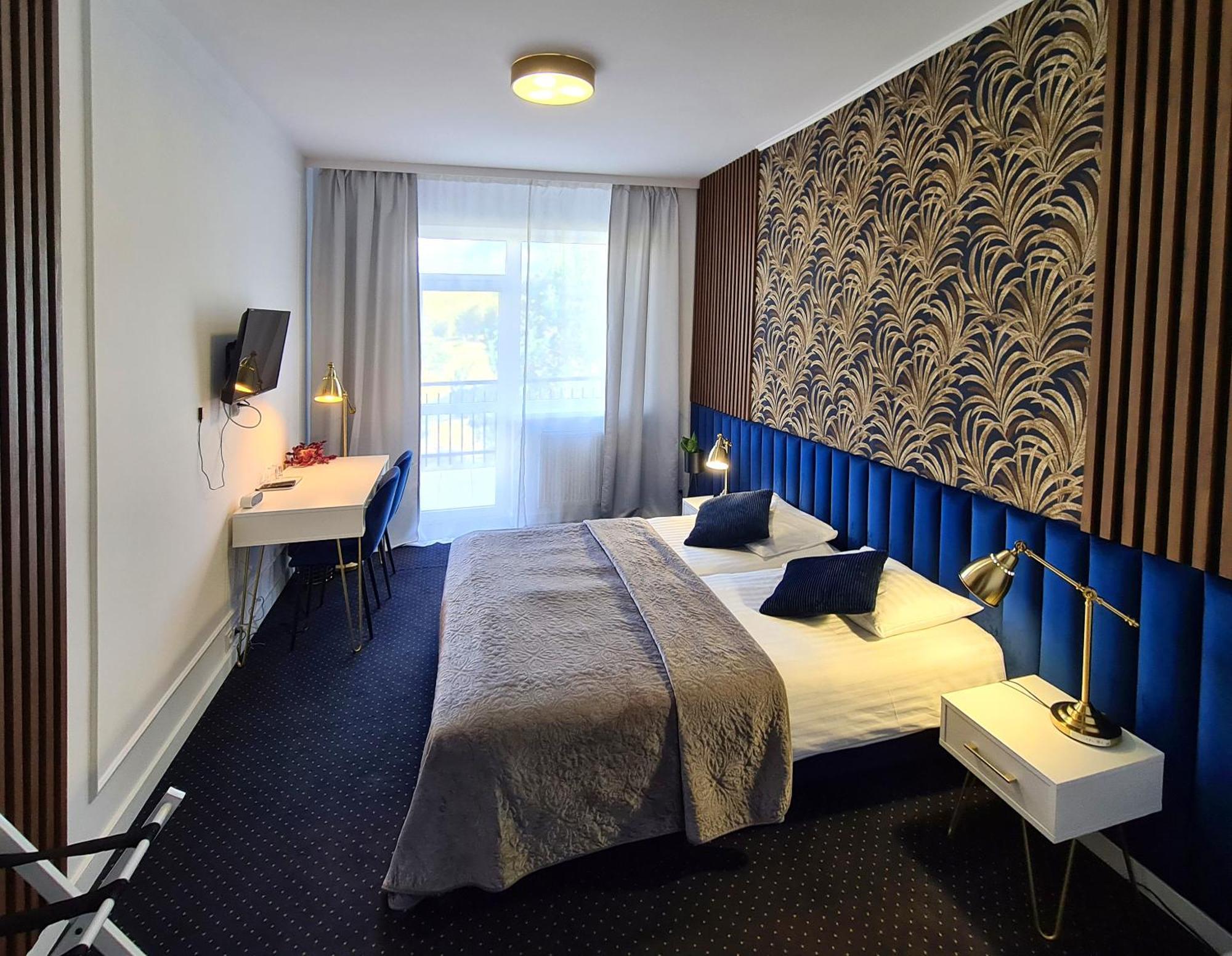Hotel Kurpia Arte Nowogród Esterno foto