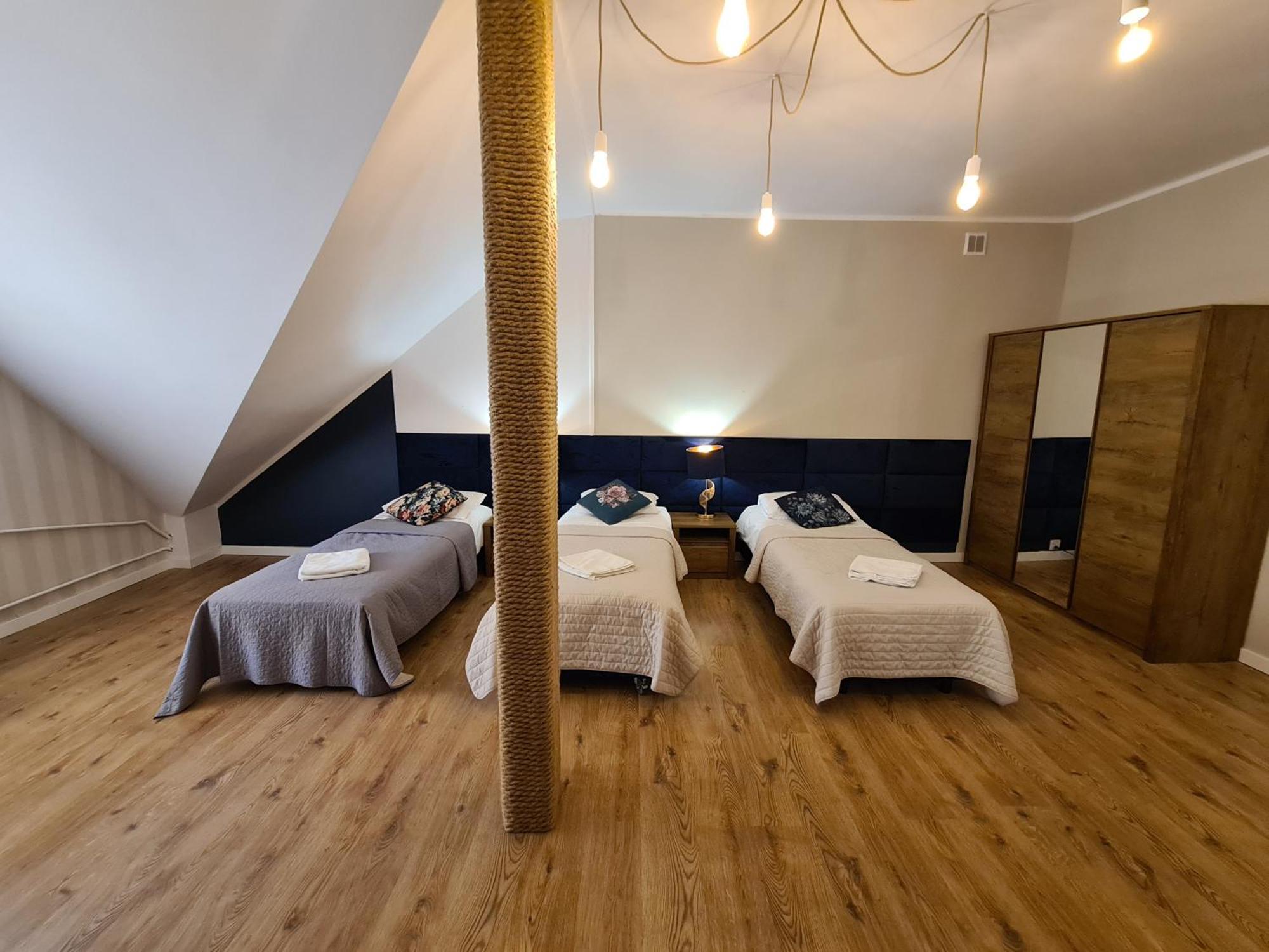 Hotel Kurpia Arte Nowogród Esterno foto